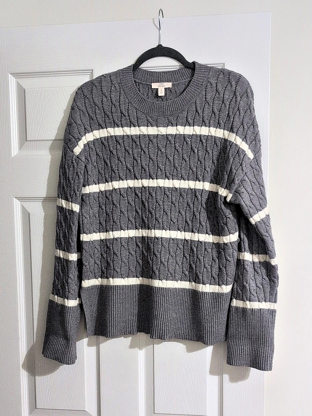 Como Vintage Striped Crewneck Sweater in Gray & White Size Large